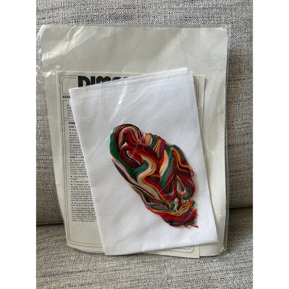 Vintage Dimensions Old St Nick Cross Stitch Stocking 1987 Christmas NOS - Picture 2 of 2